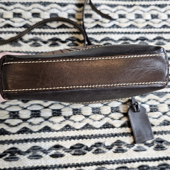 Disney Dooney & Bourke Sketch Brown Leather Crossbody - Picture 6 of 16